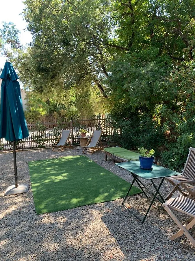 Le Clos Du Bonheur Le Pradet 0*,